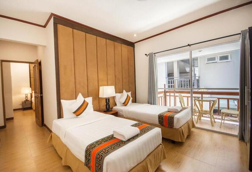 اتاق خانوادگی, Sur Beach Resort Boracay