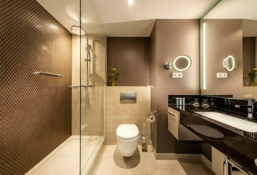 سوییت جونیور, Dorint Hotel Bremen