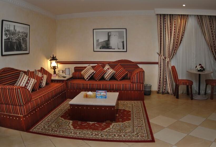 سوییت لوکس, Al Liwan Suites