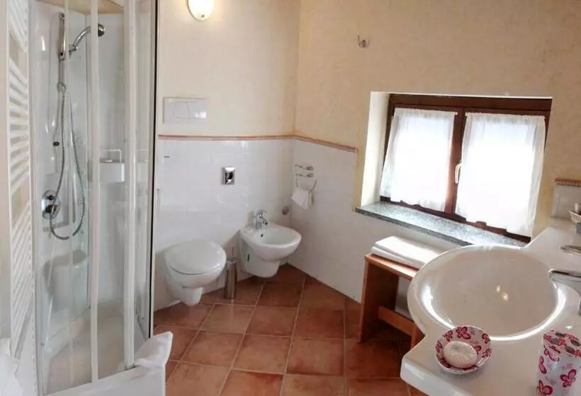 اتاق استاندارد, Alpechiara