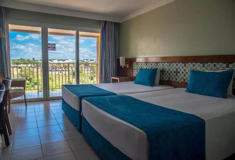 اتاق استاندارد با چشم‌انداز باغ, Gran Hotel Stella Maris Urban Resort & Conventions