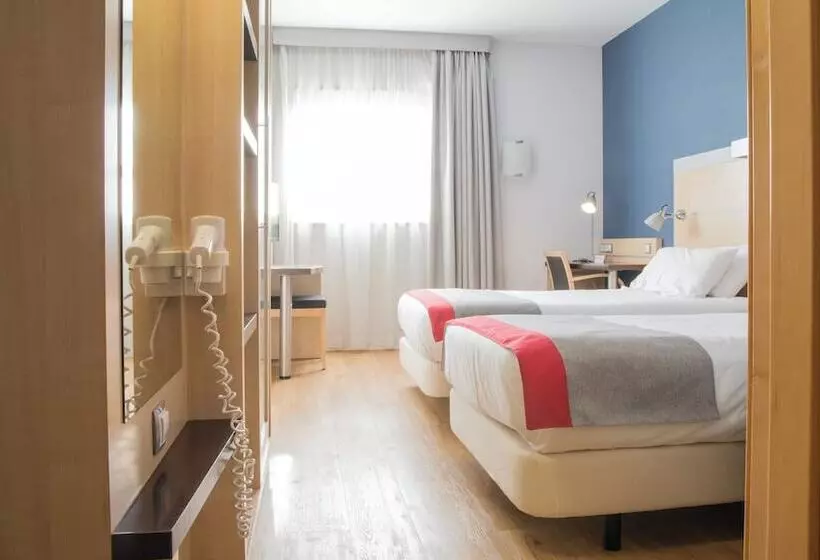 اتاق استاندارد, Holiday Inn Express Madrid Getafe, An Ihg