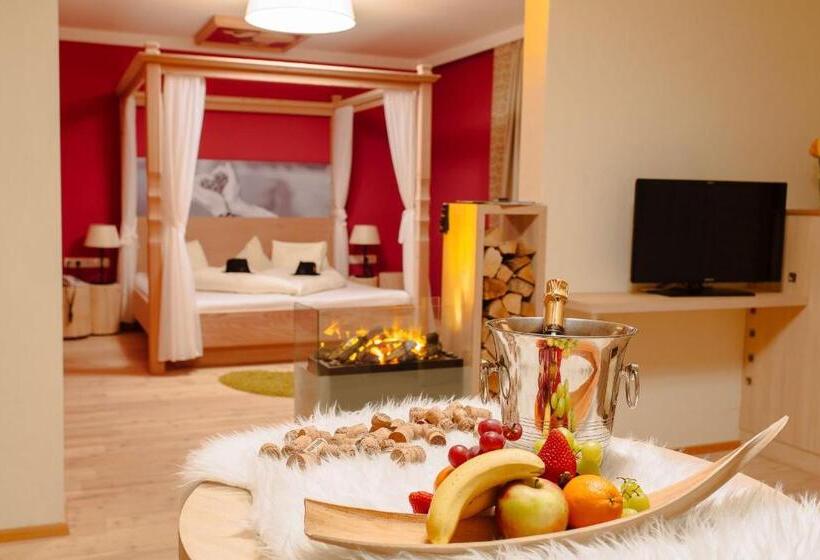 Люкс, Lärchenhof