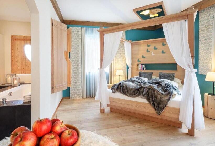 Люкс, Lärchenhof