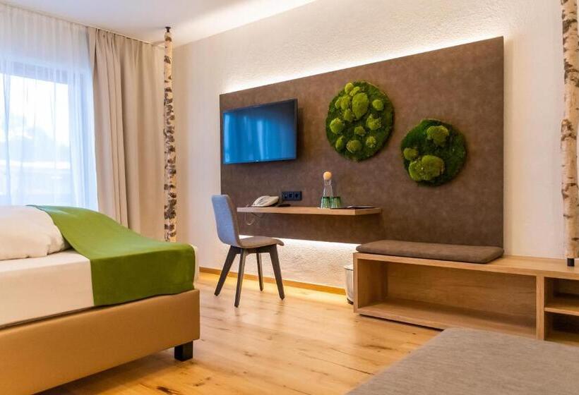 Номер Стандарт, Lärchenhof