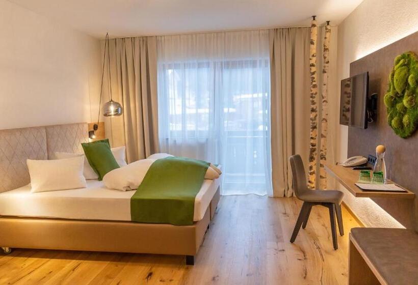 Номер Стандарт, Lärchenhof