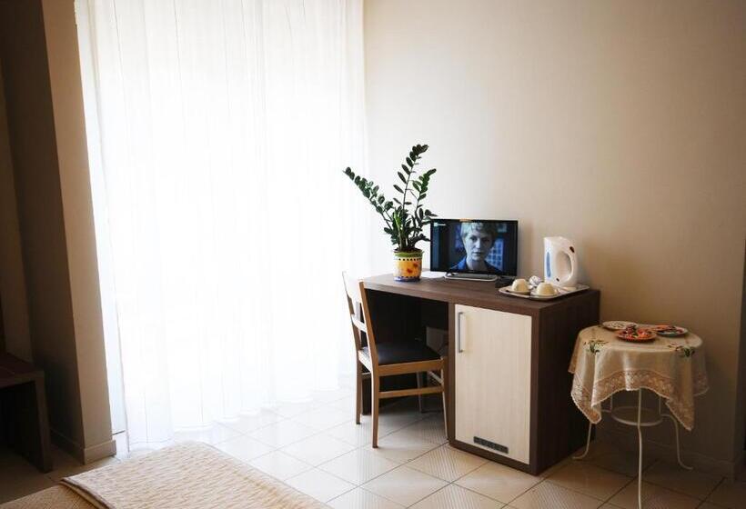 חדר סופריור, Primavera