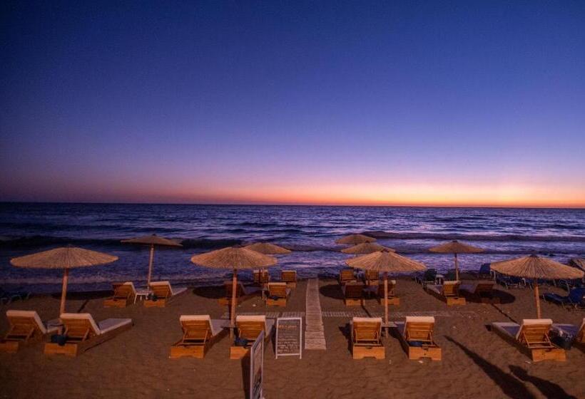 דירת חדר נוף לגינה, Romantic Palace Beach Apartments