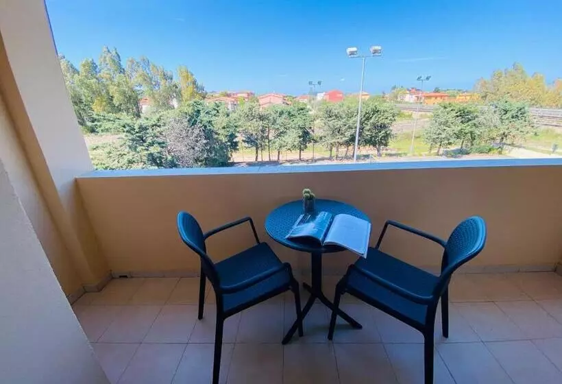 اتاق استاندارد, San Teodoro