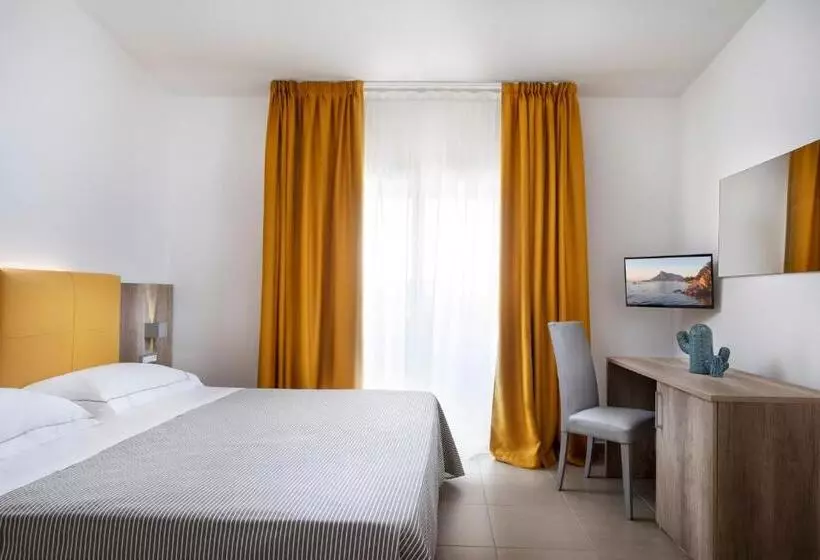 اتاق استاندارد برای معلولان, San Teodoro