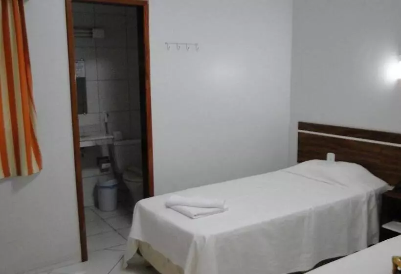 اتاق استاندارد, Schalom
