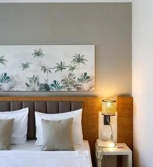 Chambre Standard Vue Piscine, Side Aluna