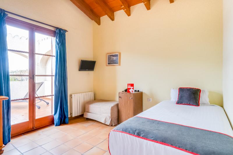 주니어 스위트, Torre Sant Joan