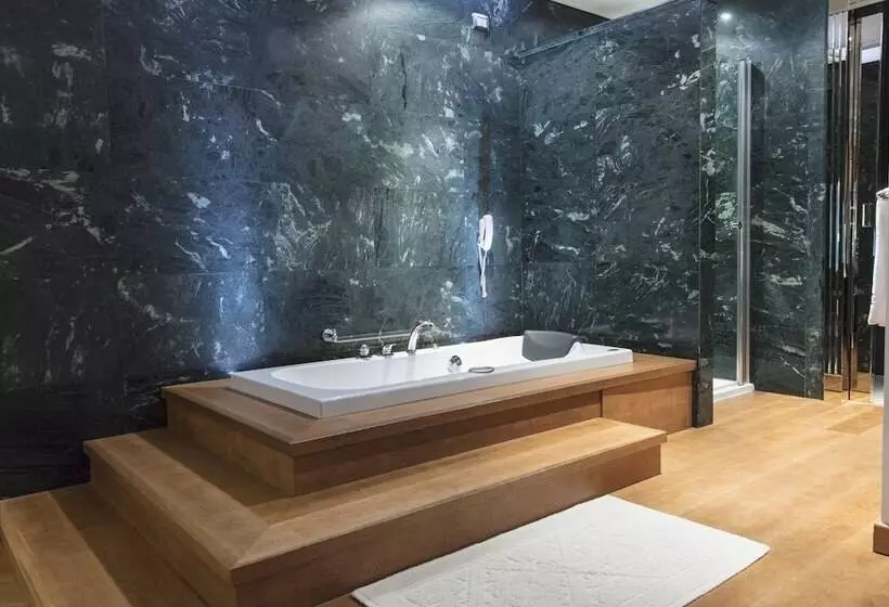スーペリアールーム, Xheko Imperial Luxury Hotel & Spa