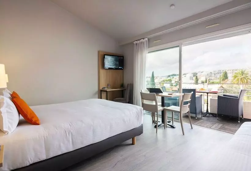 スタンダードスタジオ, Zenitude Hôtel Résidences Le Cannet