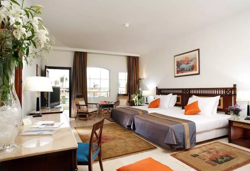 اتاق سوپریور با چشمانداز استخر, Jolie Ville Royal Peninsula Hotel & Resort Sharm El Sheikh