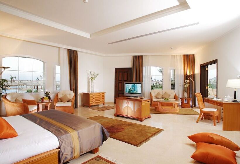 اتاق استاندارد با چشم‌انداز استخر, Jolie Ville Royal Peninsula Hotel & Resort Sharm El Sheikh