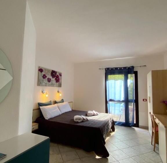 חדר סטנדרט לארבעה, B&b Petite Maison