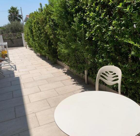 חדר סטנדרט לארבעה, B&b Petite Maison