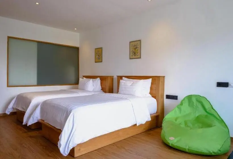 デラックスルーム, Giriwood Hotel & Villa