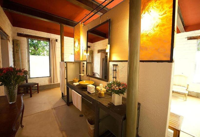 스탠다드 룸 킹사이즈 침대, Casa Limon