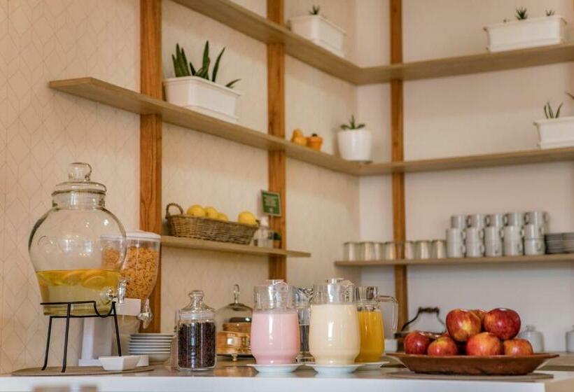 身障者適用スタンダードルーム, Huemul