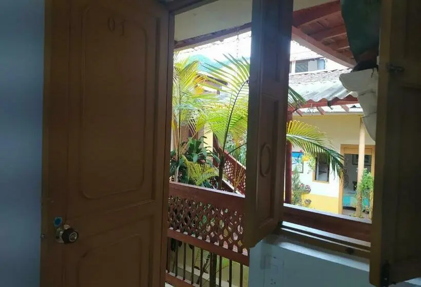 اتاق استاندارد, Colonial