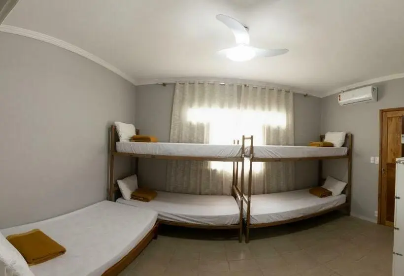 Vuode Makuusalissa, Hostel Diniz