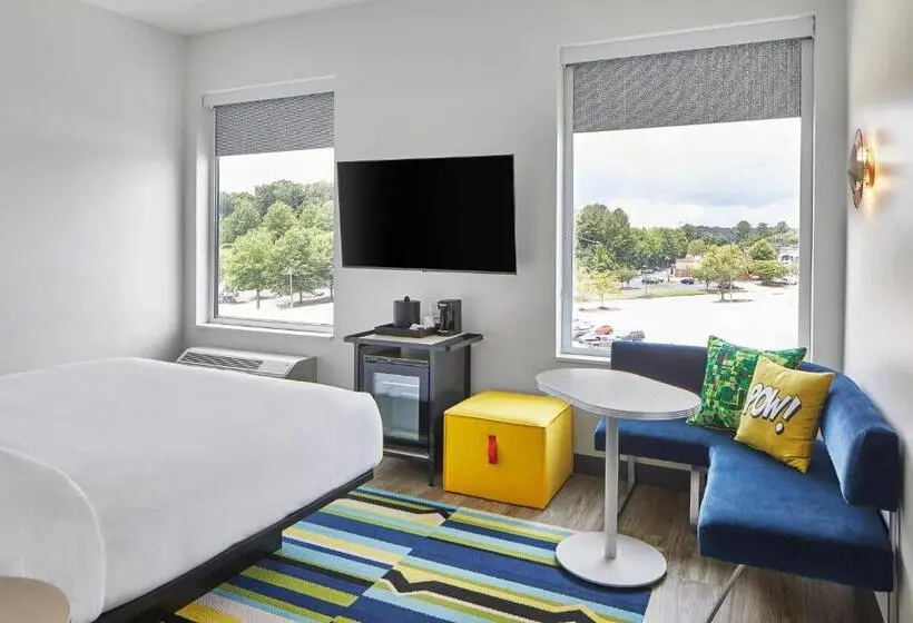 اتاق استاندارد با تخت بزرگ برای معلولان, Aloft Chattanooga Hamilton Place