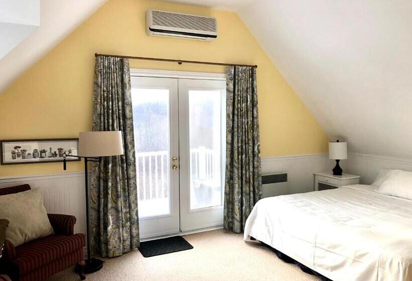 스탠다드 룸 킹사이즈 침대, Auberge Le Tricorne