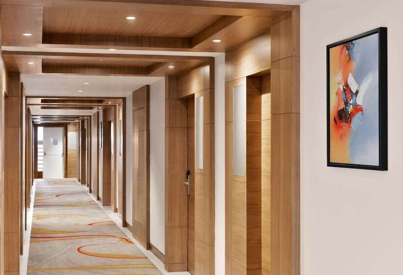 غرفة ديلوكس مطلة على المدينة, Ramada Encore By Wyndham Kathmandu Thamel