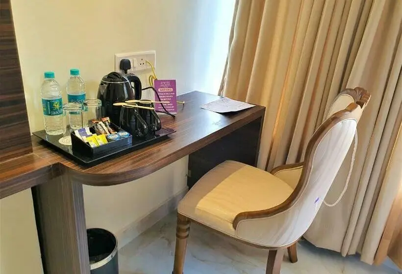 اتاق لوکس با تخت بزرگ, Vits Shanti Solitaire Arpora
