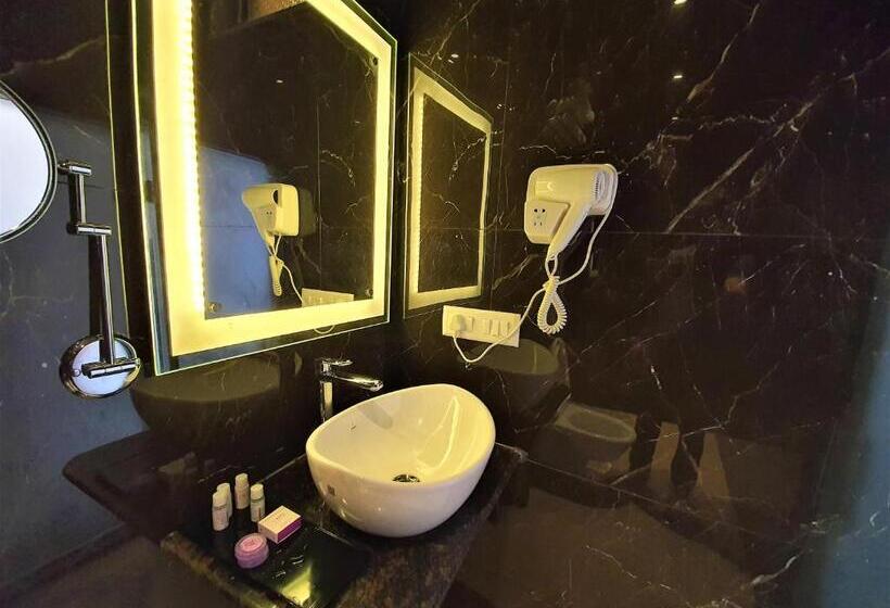 带大床的豪华间, Vits Shanti Solitaire Arpora