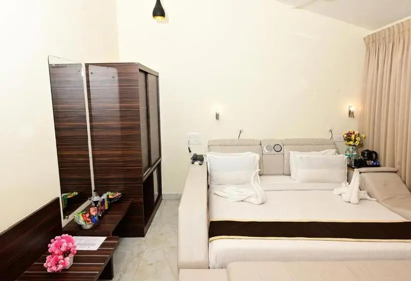 اتاق پرمیوم, Vits Shanti Solitaire Arpora