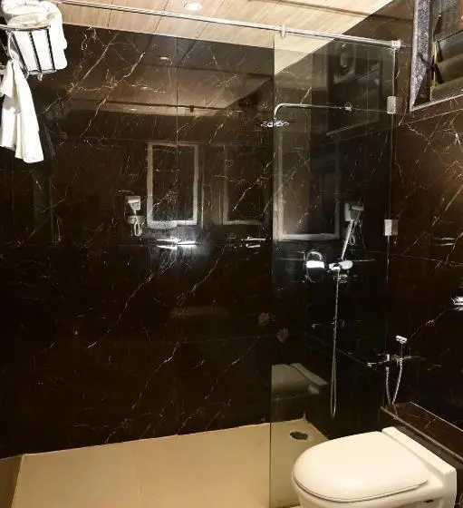 Premium Room Pool View, Vits Shanti Solitaire Arpora