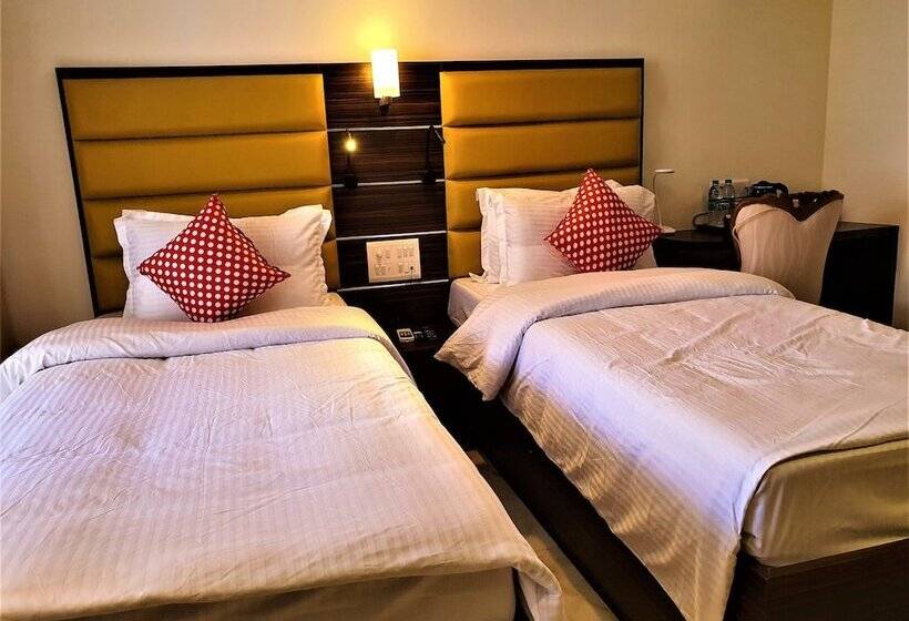 חדר דלוקס נוף בריכה, Vits Shanti Solitaire Arpora