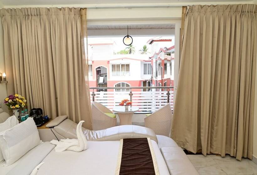 חדר פרמיום עם נוף לבריכה, Vits Shanti Solitaire Arpora