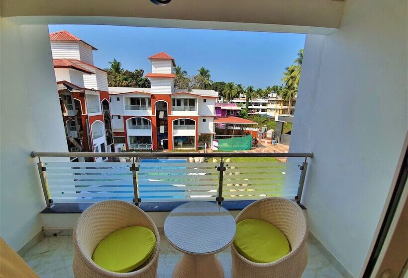 חדר פרמיום עם נוף לבריכה, Vits Shanti Solitaire Arpora