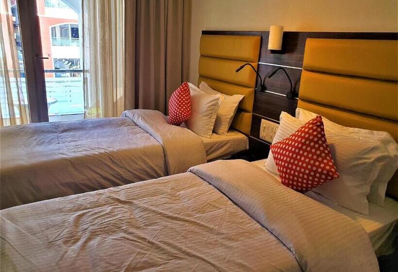 חדר דלוקס נוף בריכה, Vits Shanti Solitaire Arpora