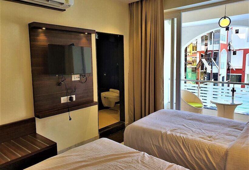 חדר דחוקס עם מיטת קינג, Vits Shanti Solitaire Arpora