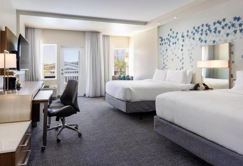 اتاق استاندارد با تخت بزرگ, Courtyard Amelia Island