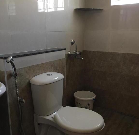 デラックスルーム, Shantham Service Apartments, Kinathukadavu, Coimbatore