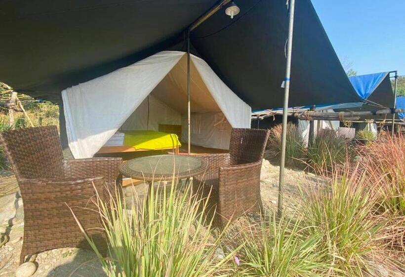 Standard Tent, Lushy Days Boom Camp