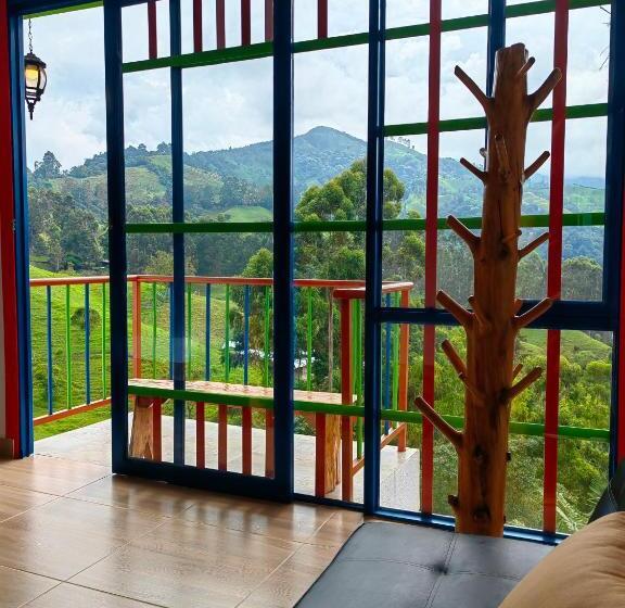 标准间, Salento Mirador