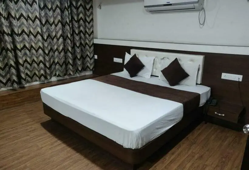 Deluxe Kamer, Vaidehi