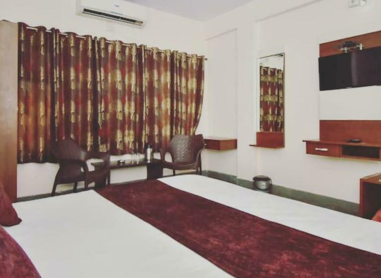 اتاق لوکس, Vaidehi