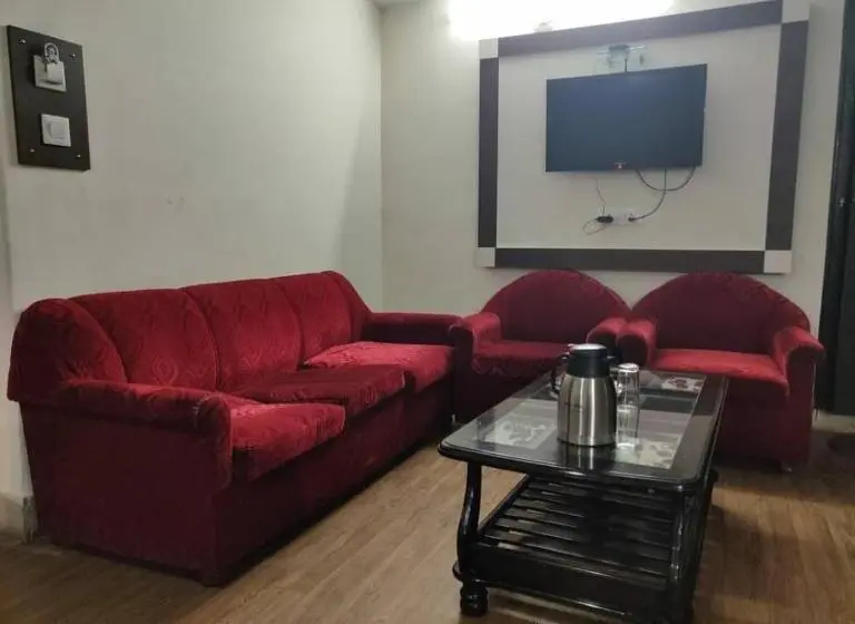 Deluxe Suite, Vaidehi