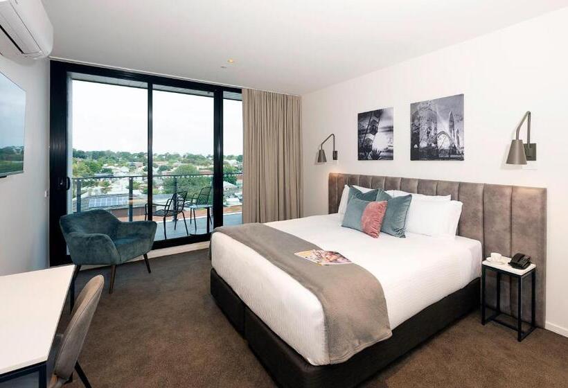 اتاق استاندارد با تخت بزرگ, Oaks R Suites Geelong