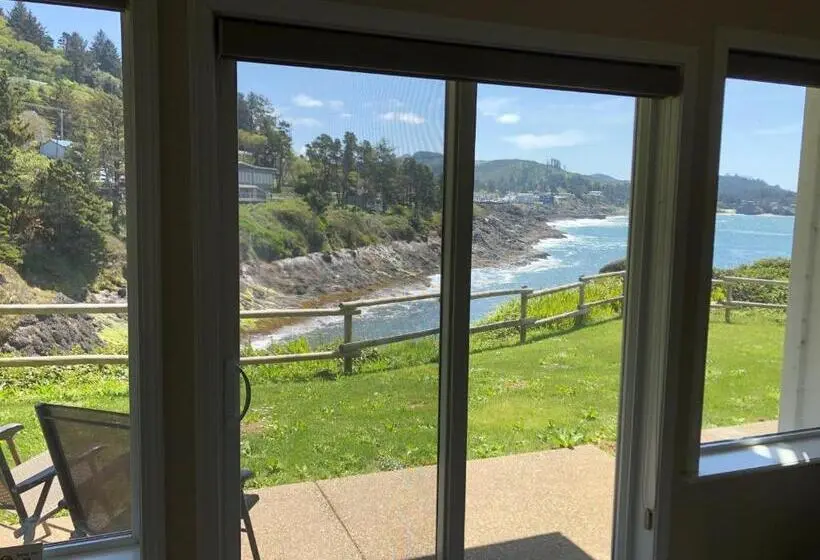 キングサイズベッドのスイートルーム, Inn At Arch Rock