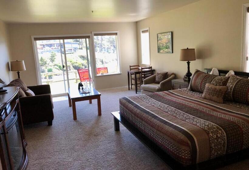 מיטת קינג בסוויטה, Inn At Arch Rock